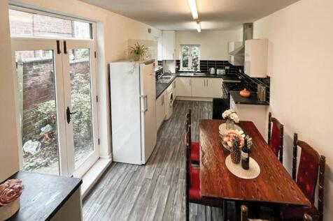Student Digs - St Al
