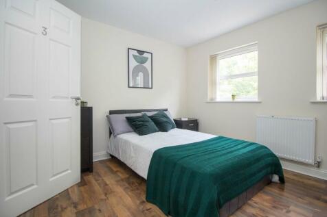 Student Digs - Blue 