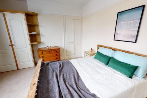 Student Digs - Beaco