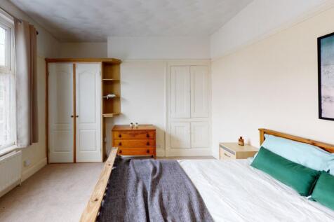 Student Digs - Beaco