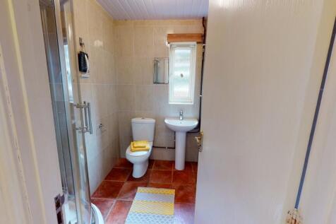 Student Digs - Jarro