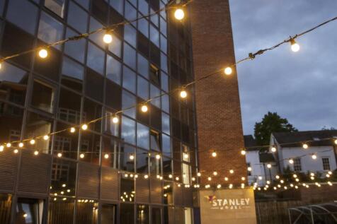 Student Digs - Stanl