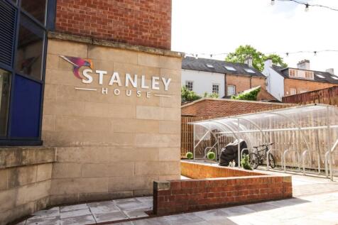 Student Digs - Stanl