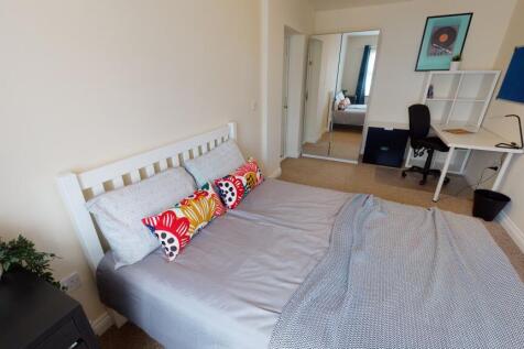 South-Knighton-Road-