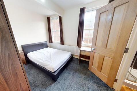 Student Digs - Kings