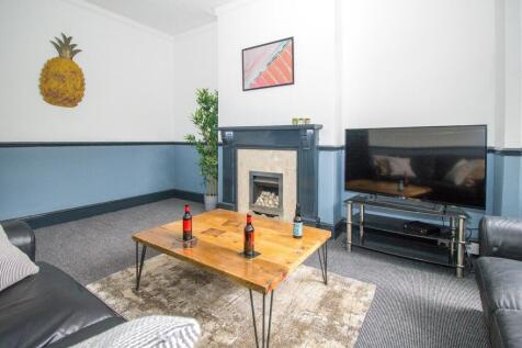 Student Digs - Westc