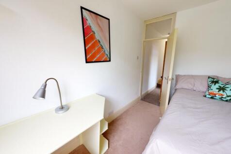 Thurlow-Road-1024202