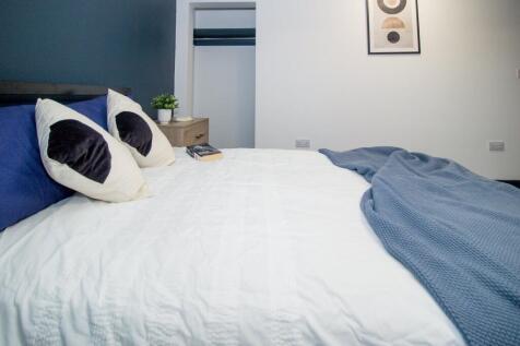 Student Digs - Brazi