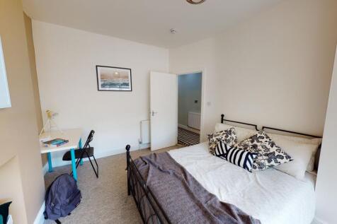 Upperton-Road-030920