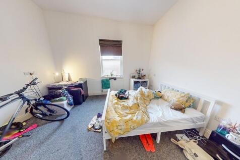 Student Digs - Kings