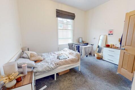 Student Digs - Kings