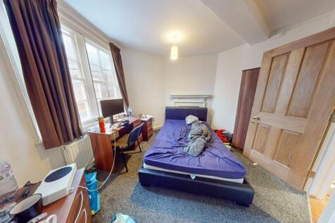 Student Digs - Kings
