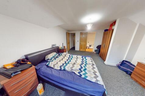 Student Digs - Kings