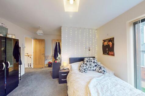 Student Digs - Kings