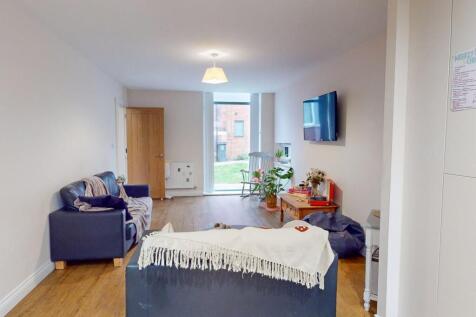 Student Digs - Kings