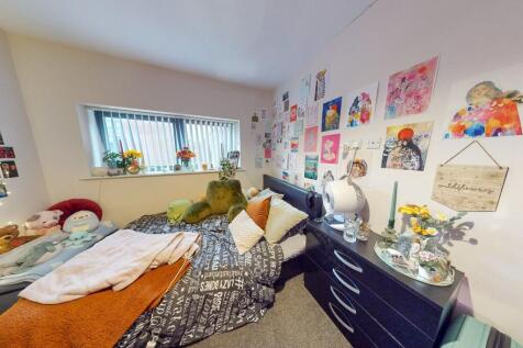 Student Digs - Kings