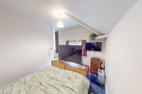 Student Digs - Kings