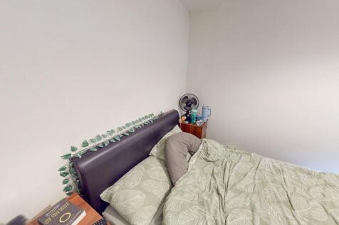 Student Digs - Kings