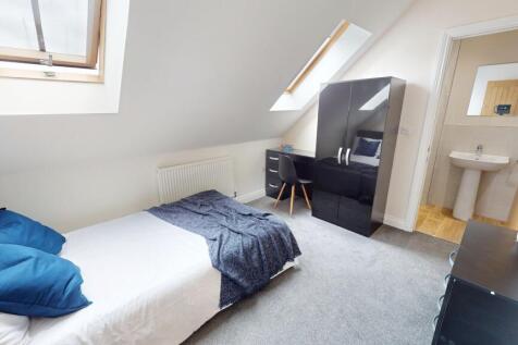 Student Digs - Kings