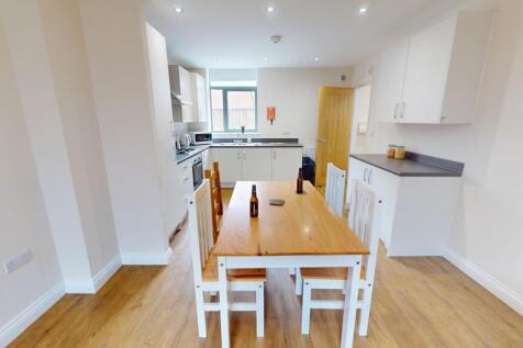 Student Digs - Kings