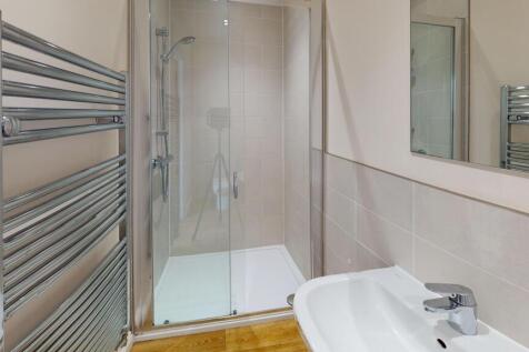 Student Digs - Kings