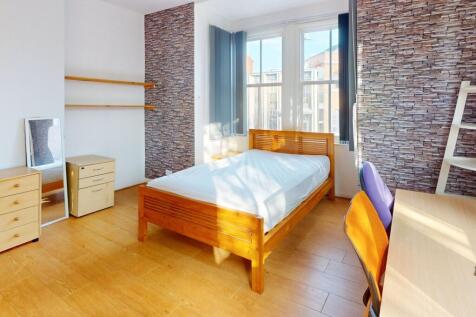 Student Digs - Tichb