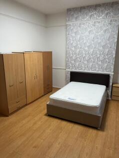 Student Digs - Tichb