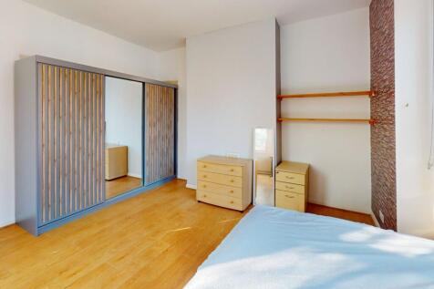 Student Digs - Tichb