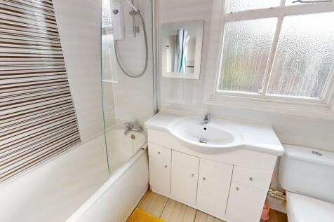 Student Digs - Tichb