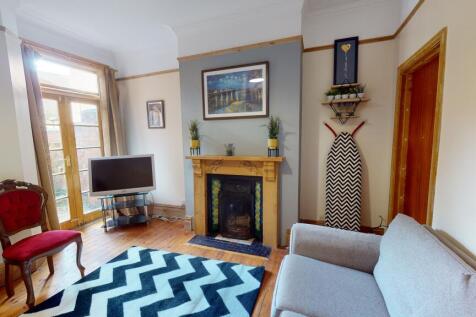 34-Brazil-Street-102