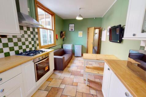 34-Brazil-Street-102