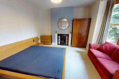 34-Brazil-Street-102