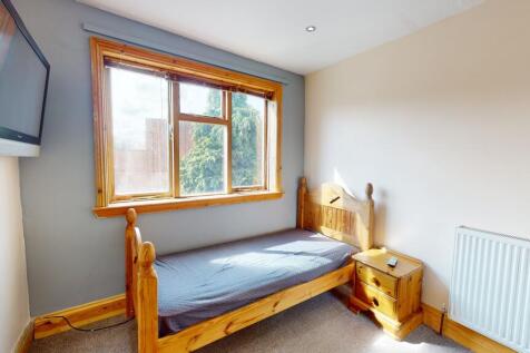 34-Brazil-Street-102