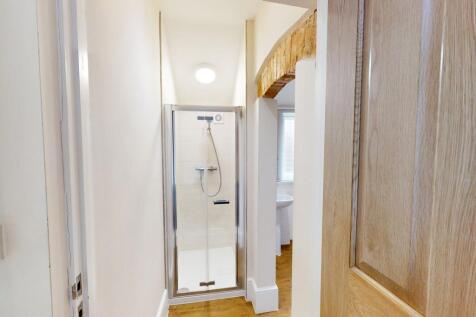 Student Digs - Kings