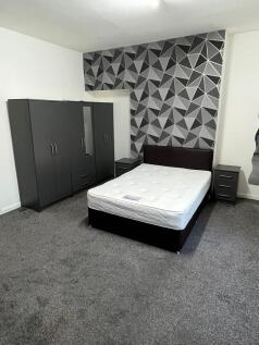 Student Digs - Tichb