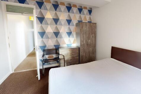 Student Digs - Tichb