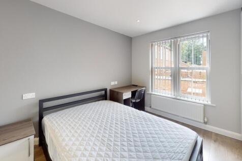 Student Digs- St Jam