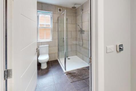 Student Digs- St Jam