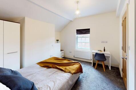 Student Digs - Kings