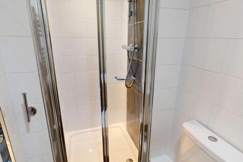 Student Digs - Kings