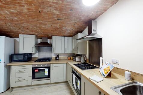 Student Digs - Kings