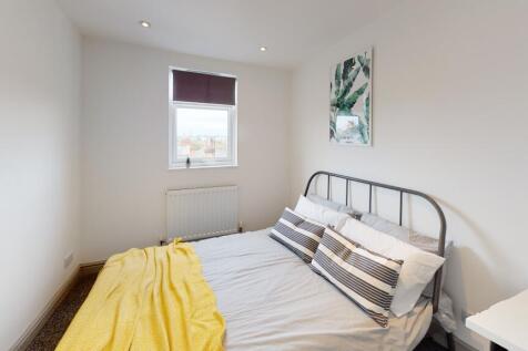Sykefield-Avenue-15