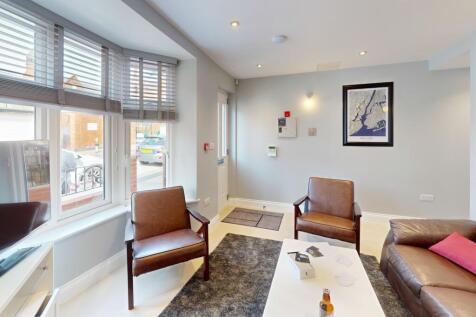 Student Digs - Avenu