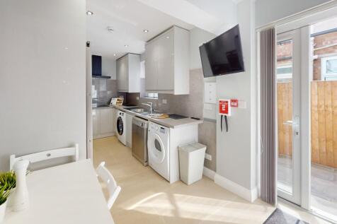 Student Digs - Avenu