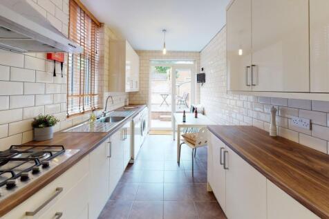Howard-Road-Kitchen