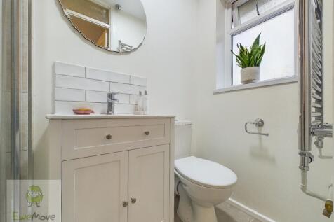 Ensuite Shower Room