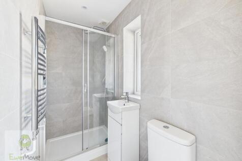 Ensuite Shower Room
