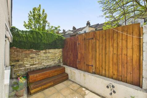 Courtyard Garden