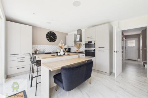 Kitchen Dining Rooom