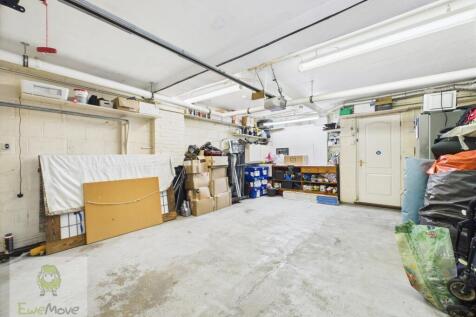 Double Garage